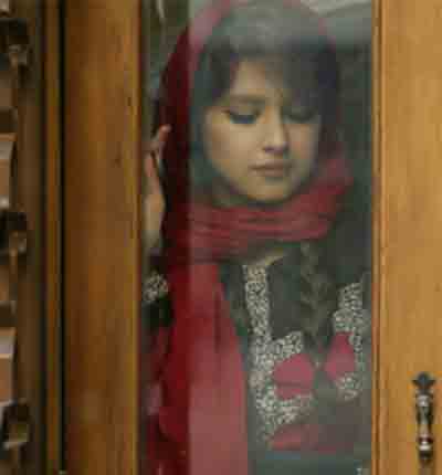 عزیزم سوزه دست به دستمالم نزن